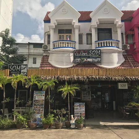 Patong Som Guesthouse מראה חיצוני תמונה