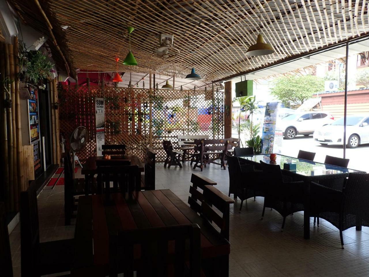 Patong Som Guesthouse מראה חיצוני תמונה