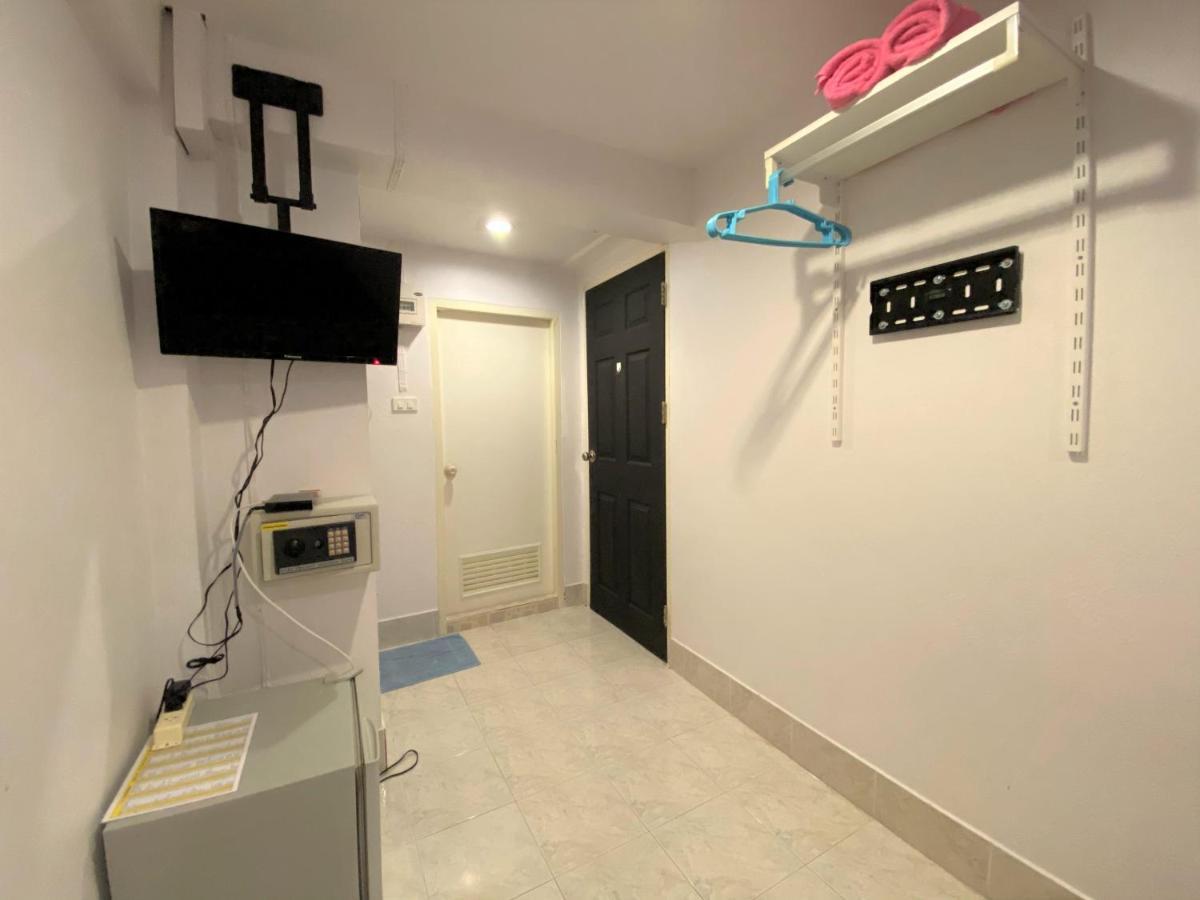 Patong Som Guesthouse מראה חיצוני תמונה